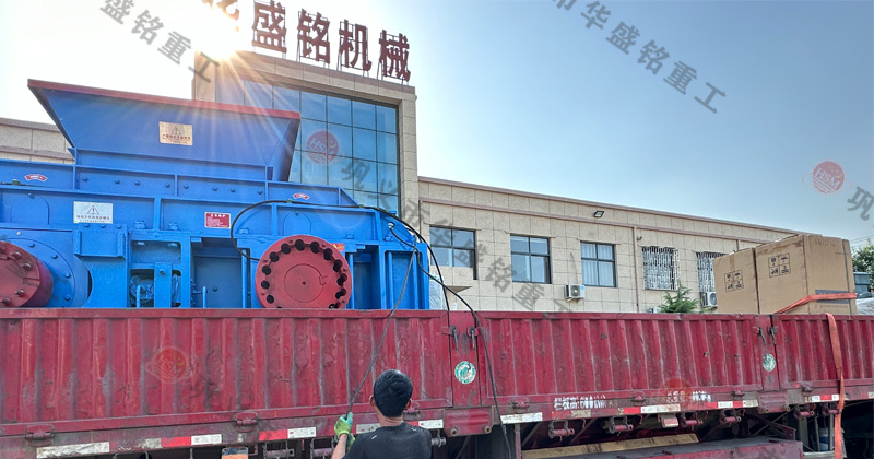 鐵礦石液壓對輥破碎機的維護成本如何？工作原理是什么？